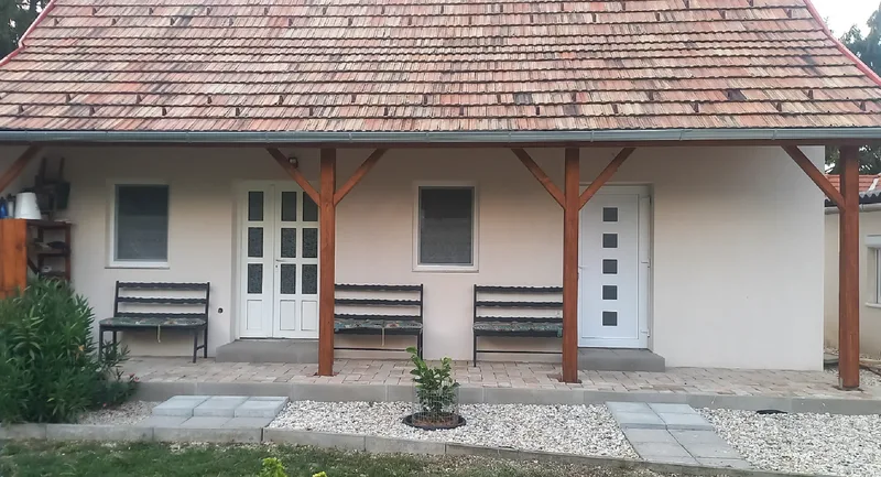 Csiba Apartman kívülről – Dunasziget, Szigetköz